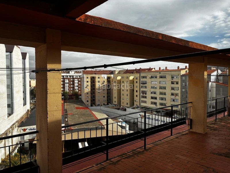 Foto 4c73de29-5df6-43e8-9fef-90de9f05a941. Pis amb aparcament a Zona Nord Alcoi