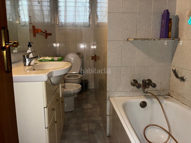 Foto eb642e94-89f5-40a4-bd29-cce42a72df17. Pis amb aparcament a Zona Nord Alcoi