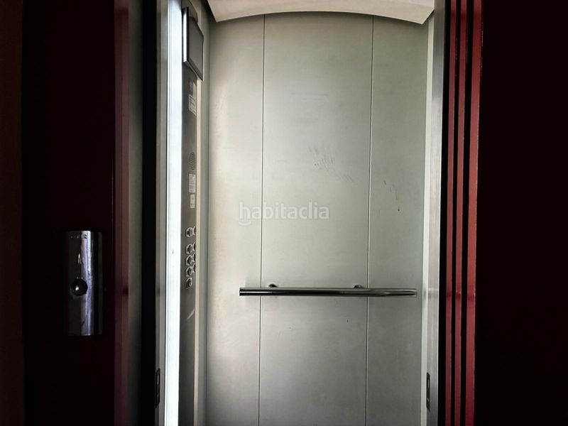 Foto fe42913f-1476-4c6d-997d-c00164d4edc6. Pis amb aparcament a Zona Nord Alcoi