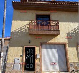 Triplex in Calle los ambrosios 11a. Triplex 3 dormitorios 2 baños: vivienda en 1º planta + atico