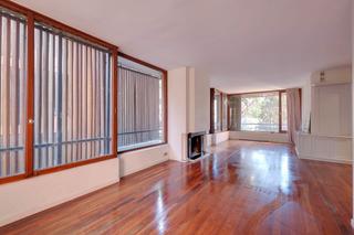 Flat  Carrer de raset. Espectacular piso en raser