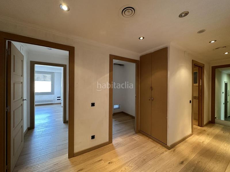 Foto fc4dfb9e-76ac-4f9f-a944-70a6450a6f59. Etagenwohnung mit heizung parking in Sant Gervasi - Galvany Barcelona