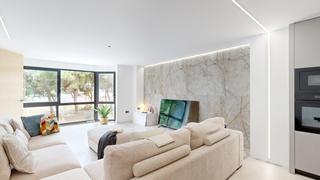 Pis a Casco Antiguo. Hogar exclusivo en muralla del mar, con vistas al club náutico d
