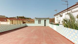 Casa en Santa Luca. Piso nico con cochera de 293 mts en santa luca!!