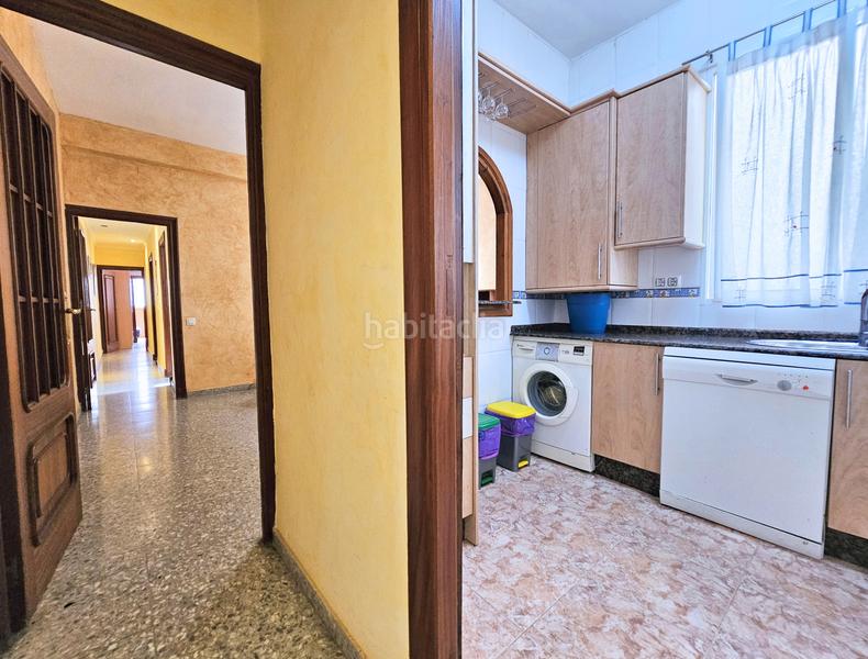 Foto 0599c19d-510f-459a-a31d-d4cc055e1adf. Etagenwohnung mit parking in Ensanche Cartagena