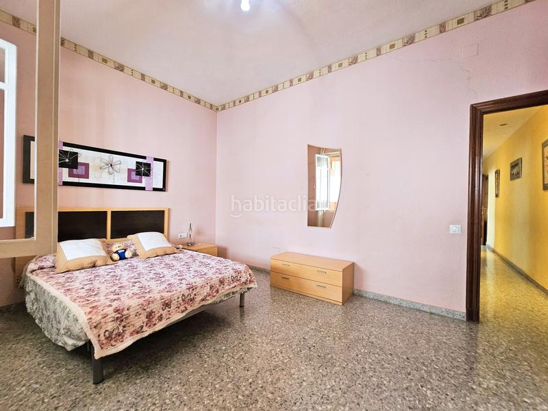 Foto 45fff1d9-4c1c-4345-bd2b-468346353923. Etagenwohnung mit parking in Ensanche Cartagena