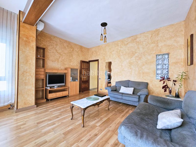 Foto c4dbbc99-fb1b-4cd8-b572-ac8ea7928b33. Etagenwohnung mit parking in Ensanche Cartagena