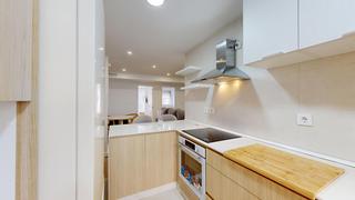 Pis  Casco histrico - c/ capitanes ripoll. Piso totalmente reformado en calle capitanes ripoll