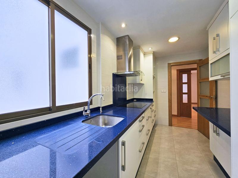 Foto 257aae33-7f74-4ceb-8d27-f048f785f38a. Pis amb aparcament a Casco Antiguo Cartagena