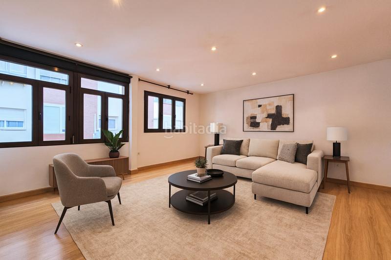 Foto 8f7a4454-aa63-44ad-8eec-0321e58379e1. Pis amb aparcament a Casco Antiguo Cartagena