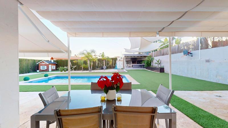 Foto 3cc1ec72-72ef-43c5-ad02-66cc2126f9f7. Casa una casa con alma, en el corazón del coto en Torres de Cotillas (Las)