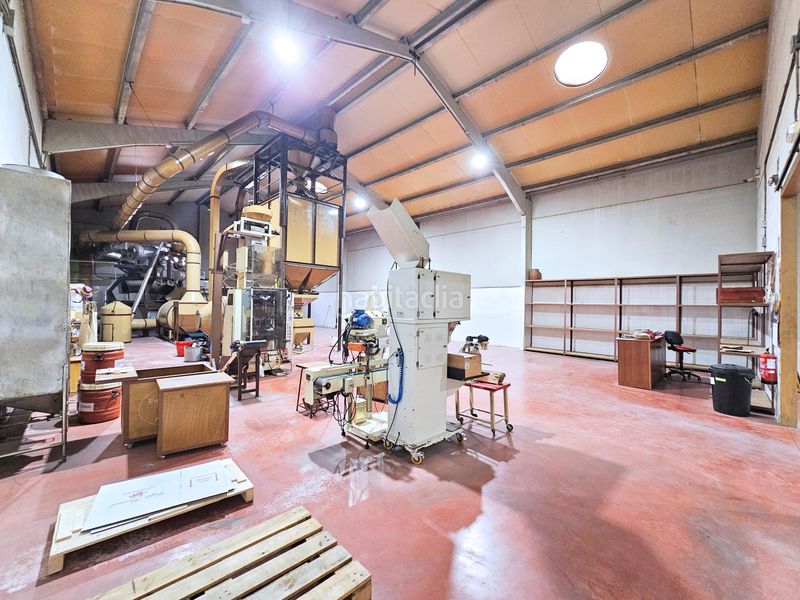 Foto 8f4c7995-cd22-47b2-8755-a96477bda4f8. Nave industrial dos nave unidas con opcion de segregacion en poligono cabezo beaza !!! en Cartagena