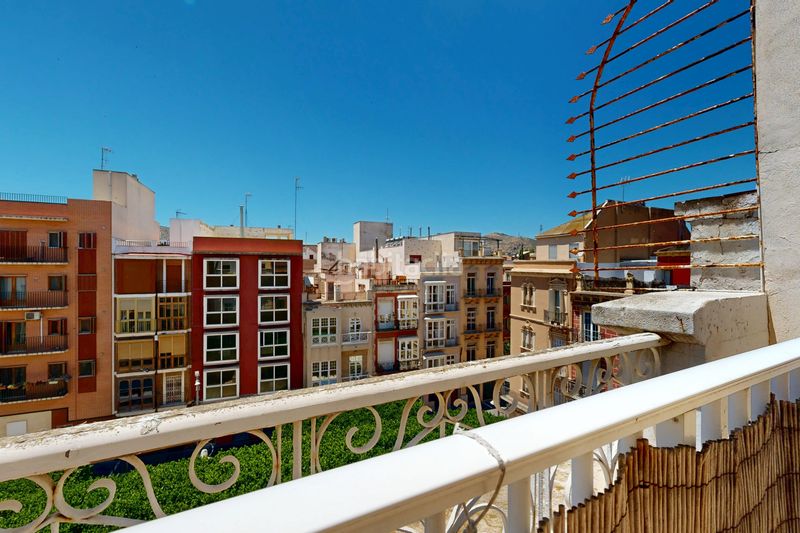Foto 417b96ee-63d8-48c8-b596-428e00493863. Àtic a Casco Antiguo Cartagena