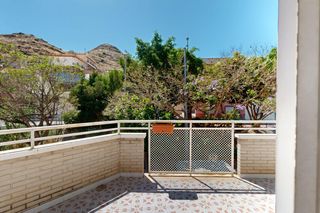Casa adossada a El Esparragal. Una oportunidad única para disfrutar de una vivienda amplia, con