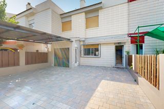 Casa a schiera in Torres de Cotillas (Las). Dúplex con gran parcela y patio privado en las torres de cotilla