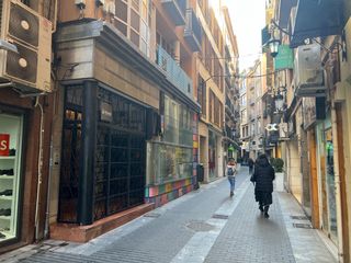 Miete Geschäftsraum in Calle sociedad 14. Local comercial en calle sociedad