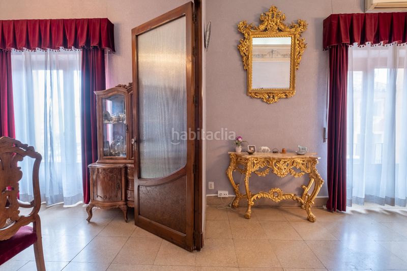 Foto b4337de8-73de-4daf-97ef-aee194d6ba2e. Edificio in Mula