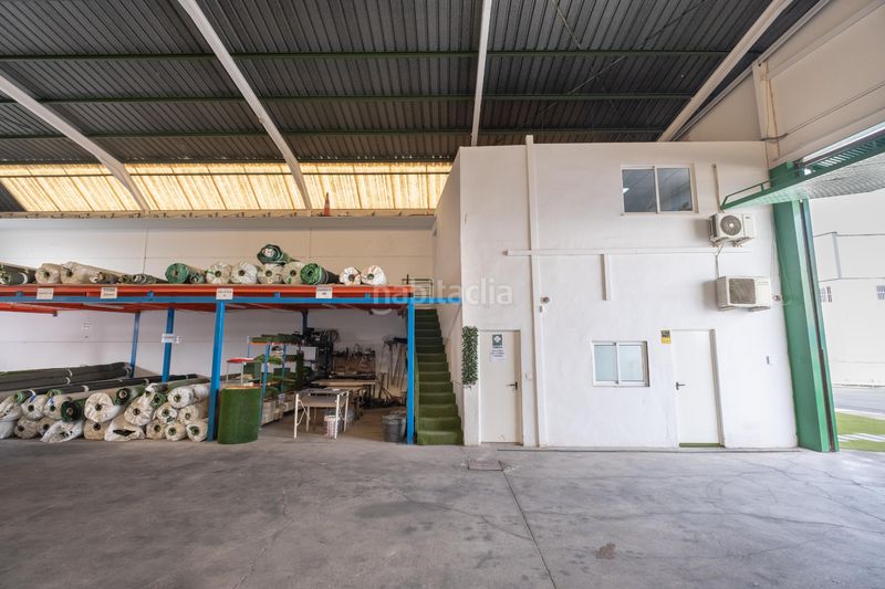 Foto ad812ade-d209-438c-8232-76691ae2184b. Industrial building in calle rio mundo 2 in Lorquí