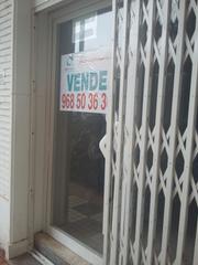 Local Comercial en Alameda. Local económico en el ensanche.
