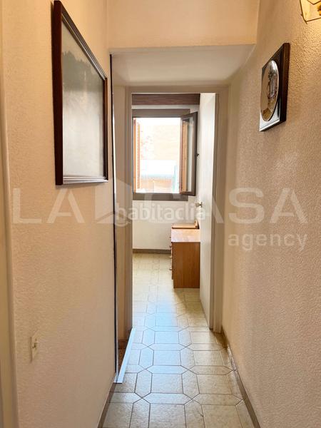 Foto a90072e4-f561-4241-aedd-1c02e5e0abe8. Casa adossada amb calefacció a Joan Prim Granollers