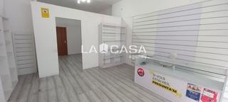 Lloguer Local Comercial a Sota el cami ral
