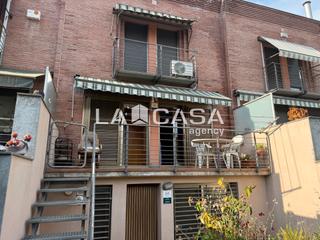 Maison jumelée à Can bassa. Con 60m² de jardín