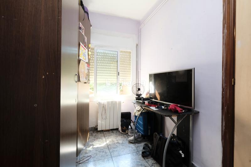 Foto 375968e6-bd28-4fc3-921f-937f5e5c41bf. Piso en Prosperitat Barcelona