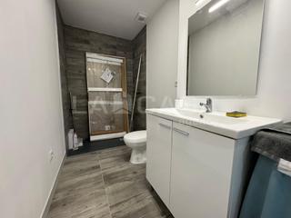 Appartement à Lledoner. Local reformado como vivienda – ¡a estrenar y con múltiples posi