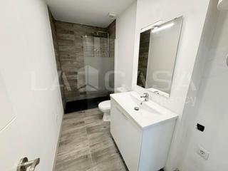 Appartement à Lledoner. Local reformado como vivienda – ¡a estrenar y con múltiples posi