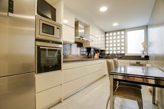 Piso  Avinguda de la mare de déu del carme. Espectacular piso reformado en montornés del vallés – listo para