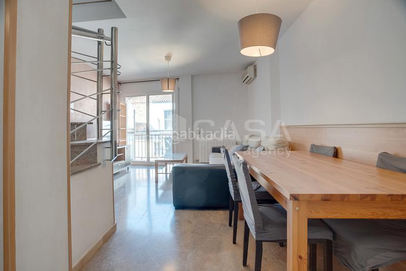 Foto 52a61bf4-1040-44be-a200-88290f68180b. Duplex con riscaldamento parcheggio in Font Verda Granollers