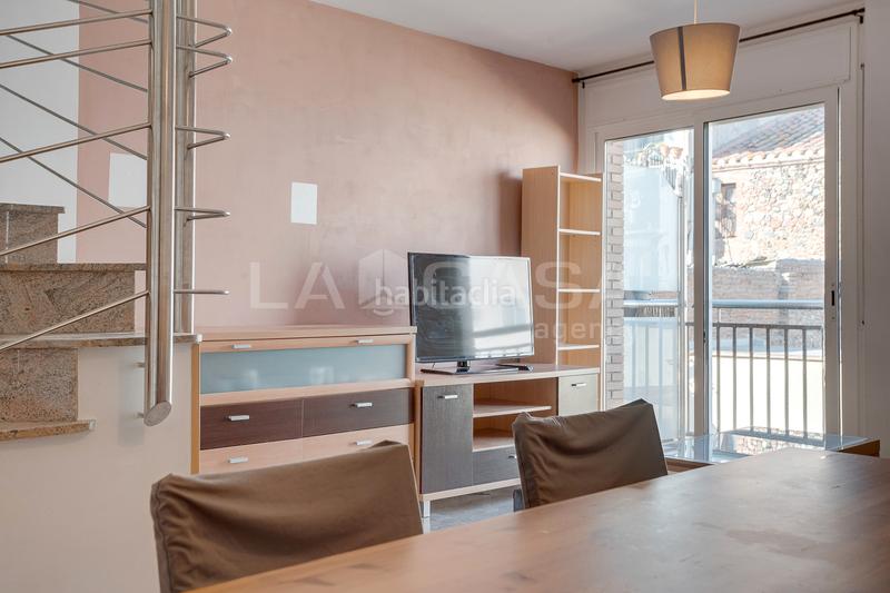 Foto 704ffeb9-3624-4786-9e60-523674af6c8b. Duplex con riscaldamento parcheggio in Font Verda Granollers