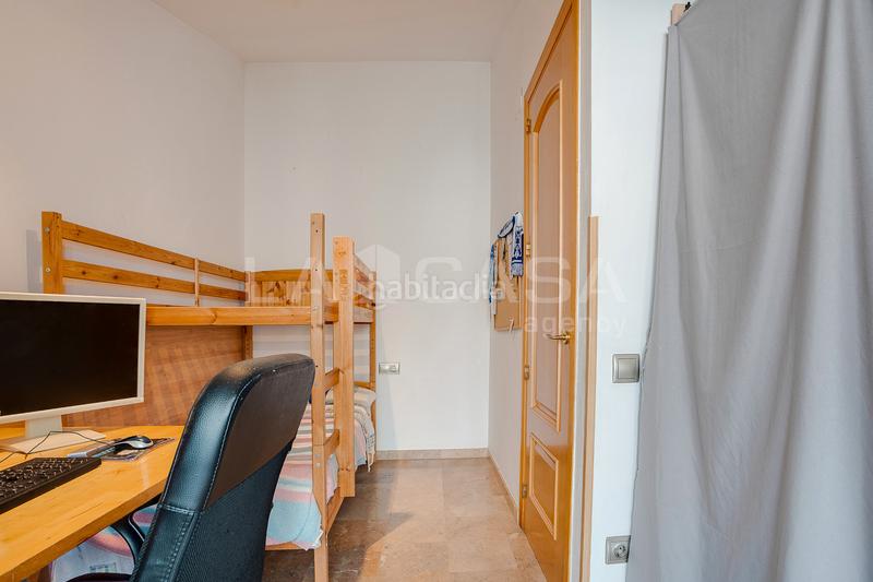 Foto 764aae07-a4f5-4a62-90e0-9ff613577393. Duplex con riscaldamento parcheggio in Font Verda Granollers