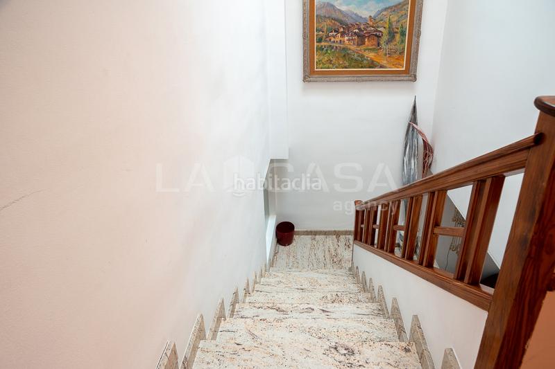 Foto 261182aa-0eae-4c8c-9af4-d8823cdc3a50. Casa aparellada amb calefacció a Lledoner Granollers