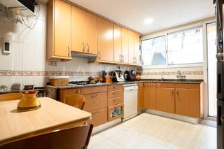 Casa bifamiliare in Lledoner