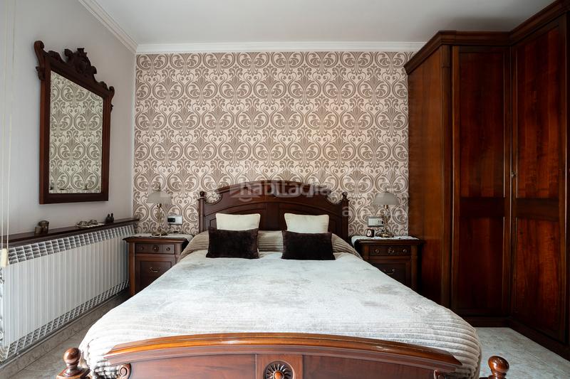 Foto af4cd1f3-13c4-4573-9bac-7106ecc01f13. Casa aparellada amb calefacció a Lledoner Granollers