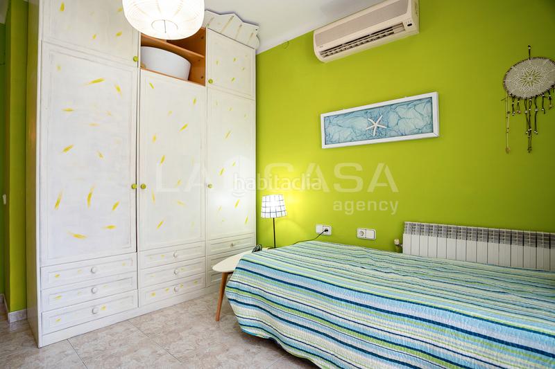 Foto bbc06694-c62e-4470-9d38-f4bb04b6a220. Casa aparellada amb calefacció a Lledoner Granollers