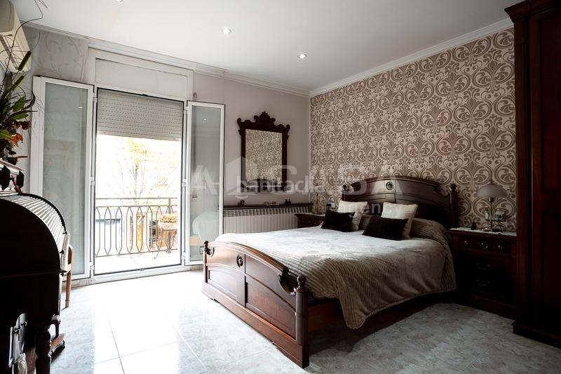 Foto df3862a8-dc46-4483-936b-040b2731df8e. Casa aparellada amb calefacció a Lledoner Granollers