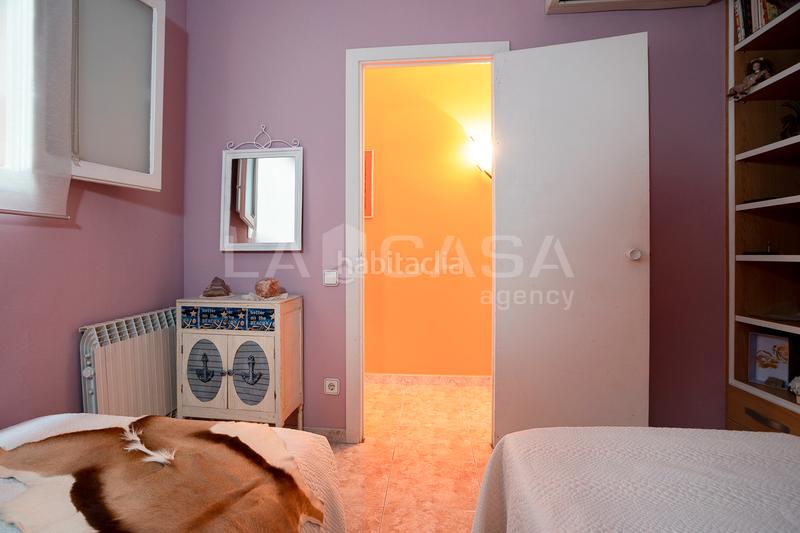 Foto e13612be-f8e2-4265-a7b9-1bdeff7c5ea1. Casa aparellada amb calefacció a Lledoner Granollers