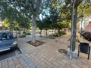 Car parking in Lledoner