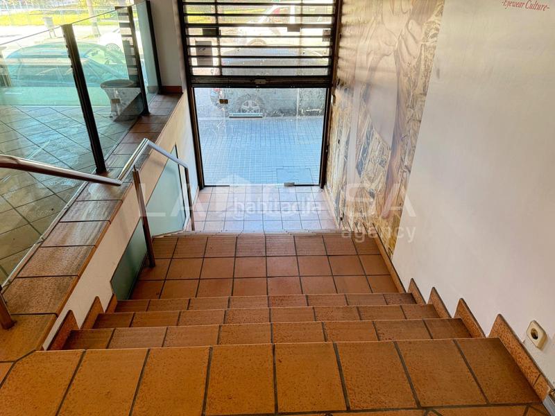 Foto 23e0f385-bba6-4248-9733-bb475ff07a20. Geschäftsraum in Instituts Granollers