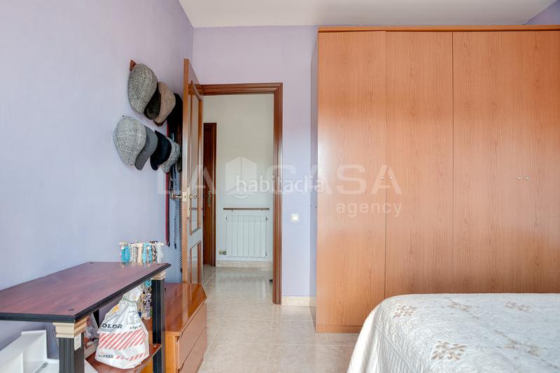 Foto 97149f89-7810-4baf-8ee4-be08dd426e1f. Casa adossada amb aparcament a Lliçà d´Amunt