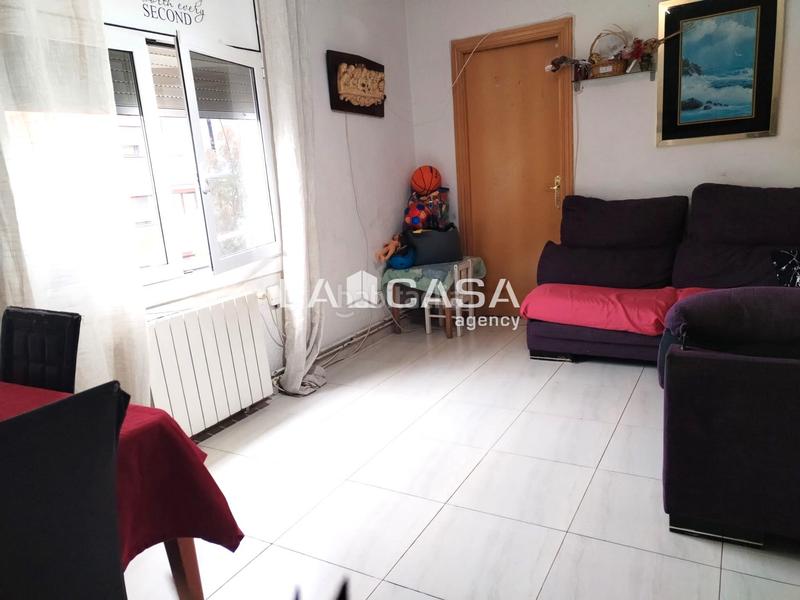 Foto 1b4b9c82-810a-42a2-92a9-98911c3eee72. Flat with heating in Sota el cami ral Granollers