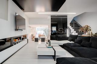 Maison jumelée à Roca del Vallès (La). Reformada