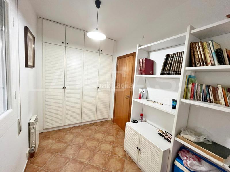 Foto a50c386d-70bd-4ca3-9d84-1e74404c3d78. Appartamento con camino riscaldamento in Franqueses del Vallès (Les)