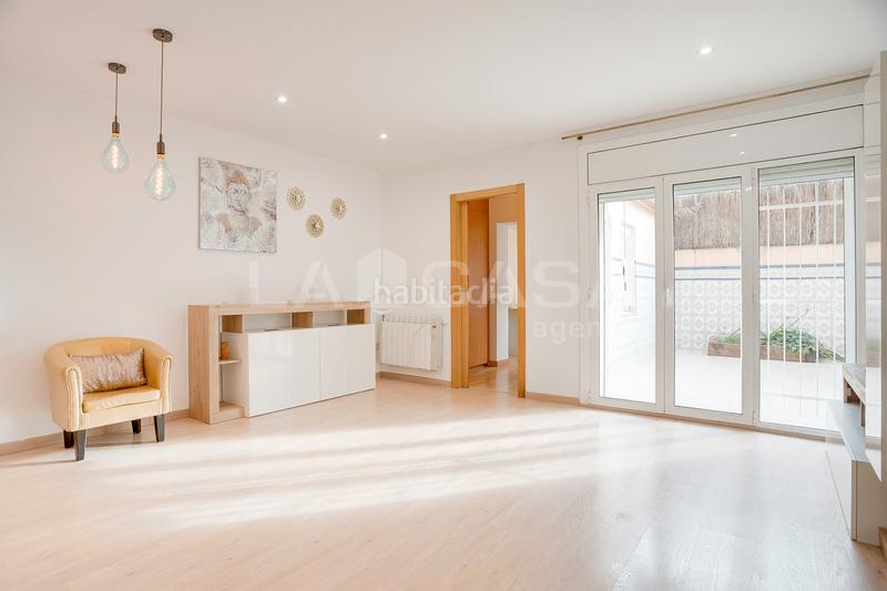 Foto a8469773-0076-4480-b400-ee1e49fa7896. Rez-de-chaussée avec chauffage dans Franqueses del Vallès (Les)