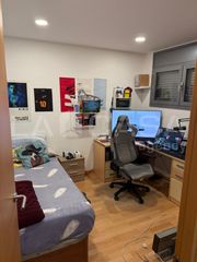 Flat in Hostal. Alquilado ideal inversores