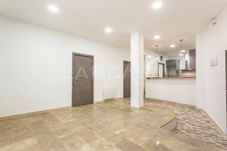 Ground floor in Montmeló. Alquilado, ideal inversores