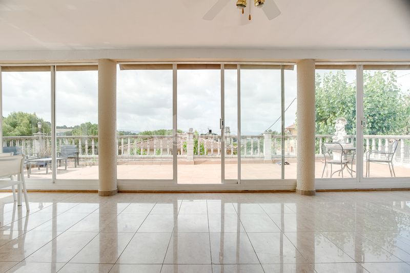 Foto a3a2b205-0e4a-4644-ba9c-f25746138731. Casa amb calefacció aparcament a Lliçà d´Amunt