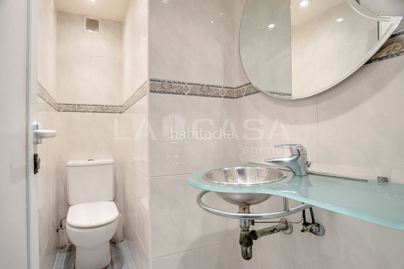 Foto dd8b04e3-c1c7-4750-a1ae-ca6629c3be75. Casa amb calefacció aparcament a Lliçà d´Amunt